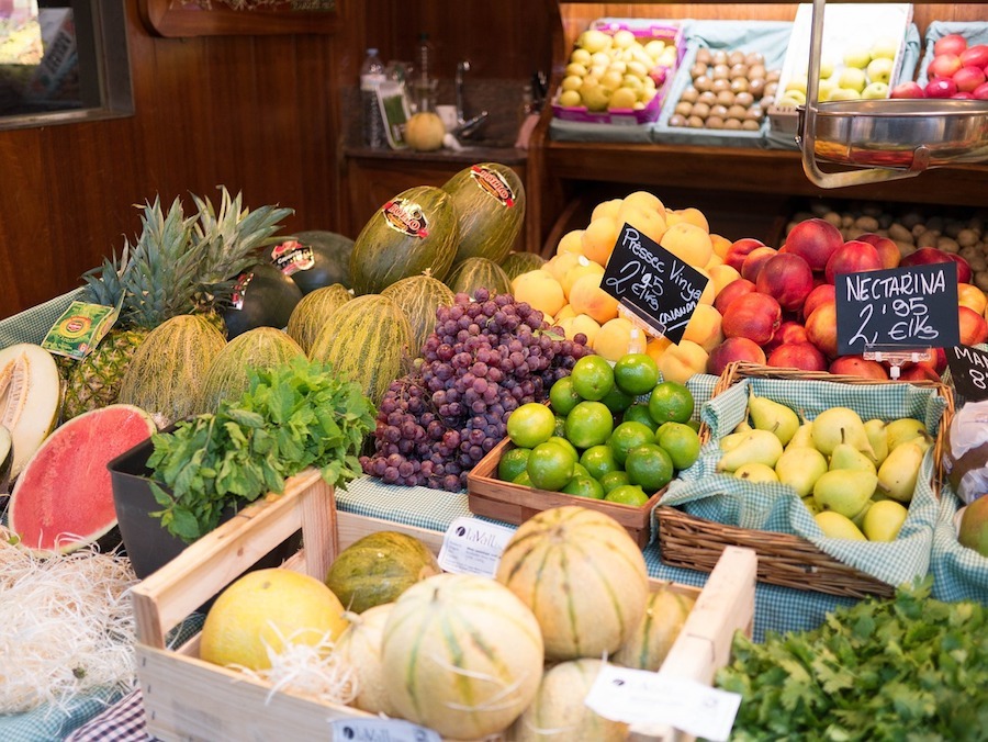 barcelona-market-fruit